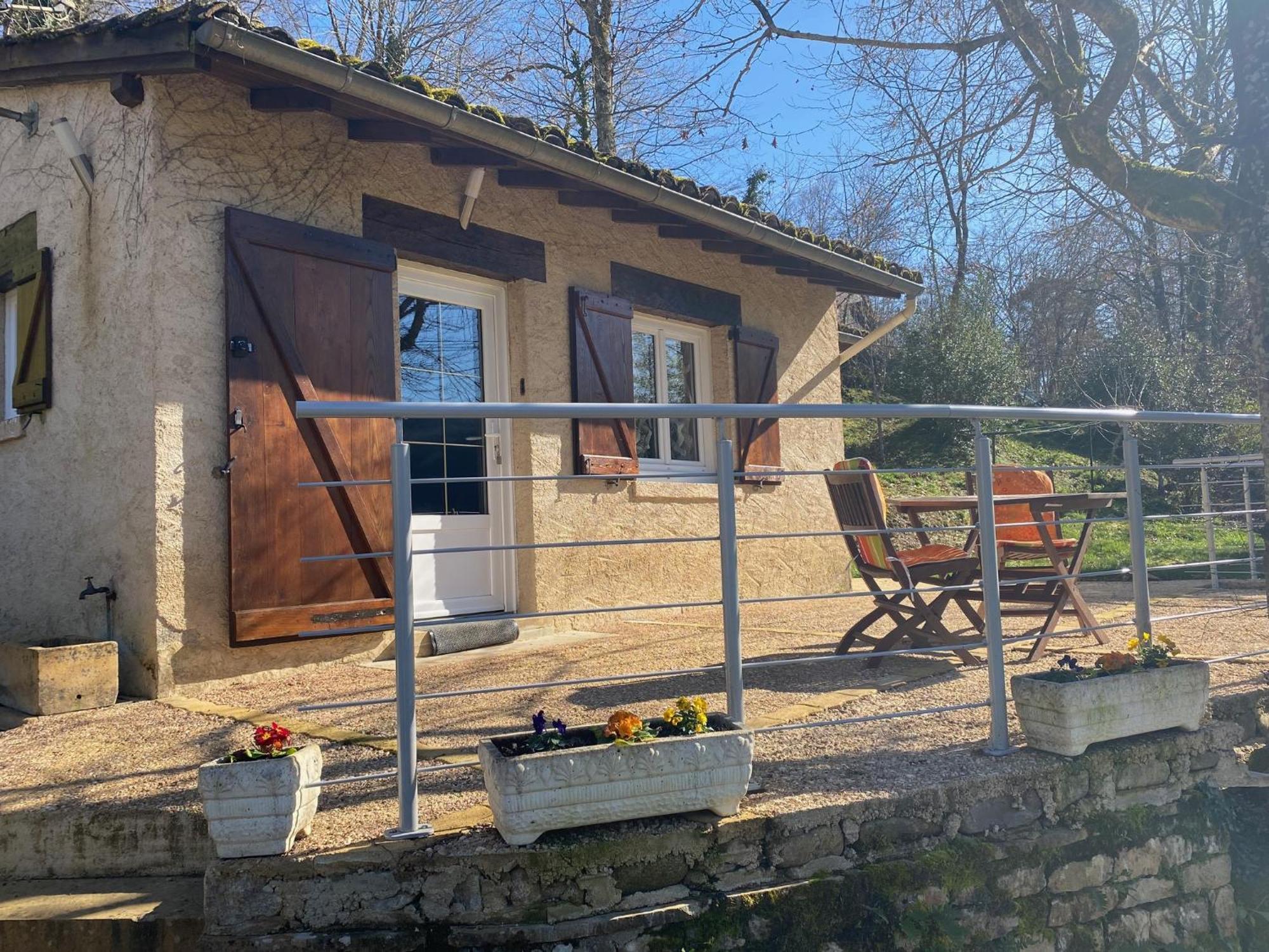 Domisiladore Latouille-Lentillac Exterior foto